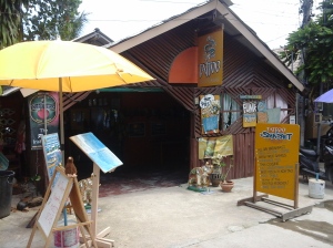 Andy's Tattoo Bar, Koh Tau